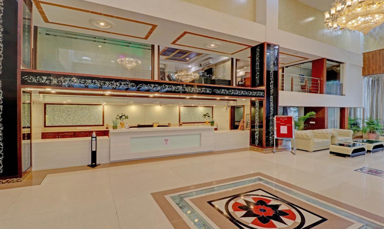 Treebo Premium Pearl Avenue, Ring Road Hotel Dehradun Bagian luar foto
