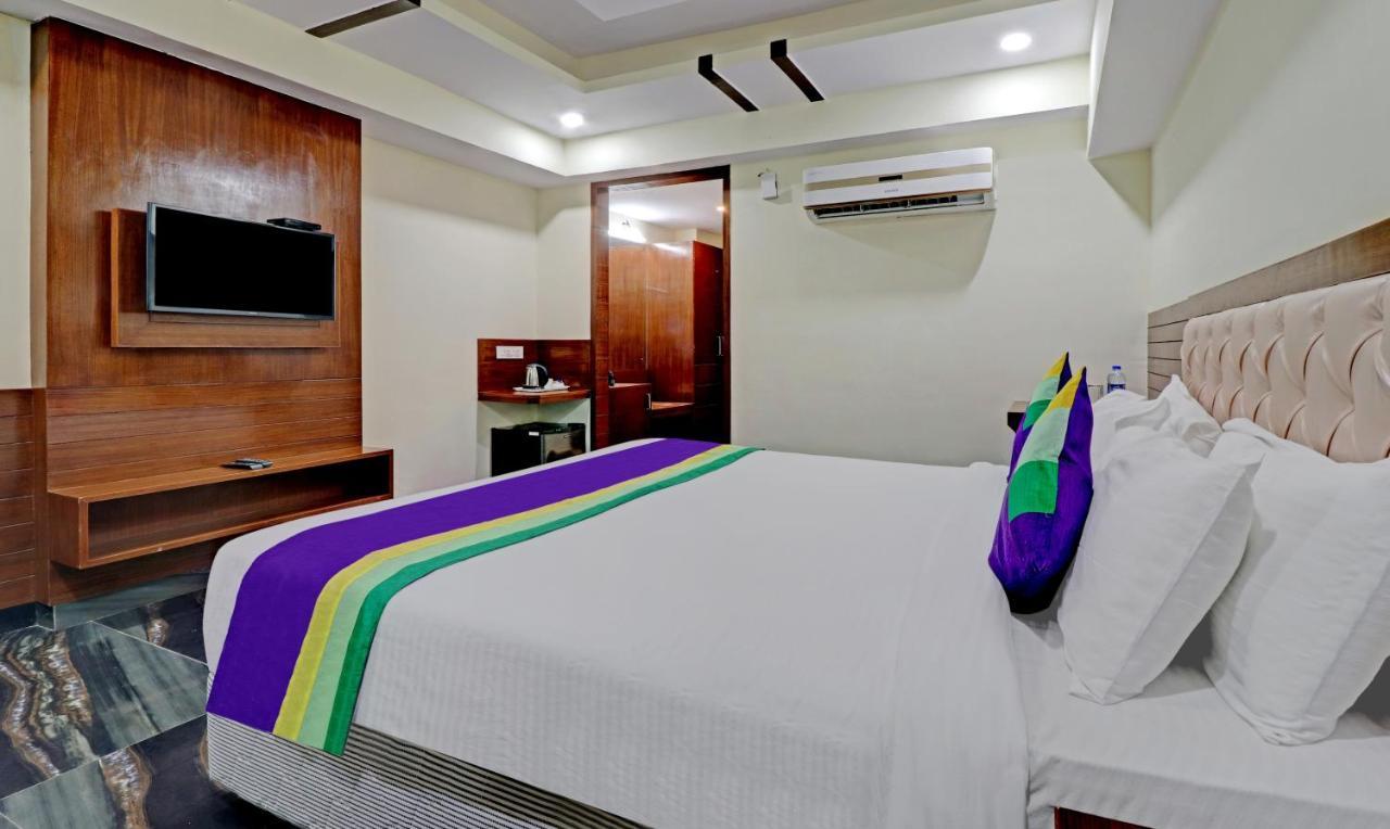 Treebo Premium Pearl Avenue, Ring Road Hotel Dehradun Bagian luar foto