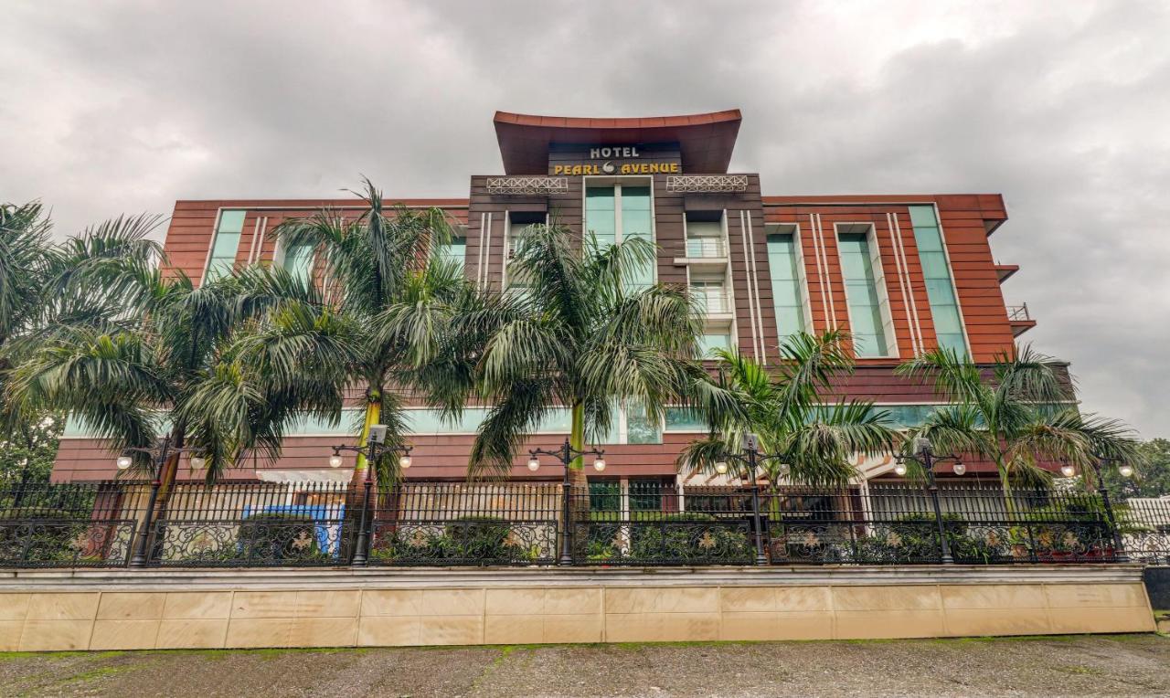 Treebo Premium Pearl Avenue, Ring Road Hotel Dehradun Bagian luar foto