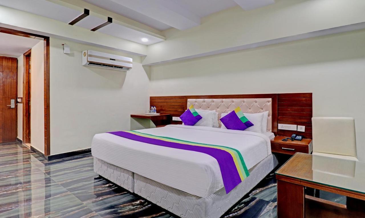 Treebo Premium Pearl Avenue, Ring Road Hotel Dehradun Bagian luar foto