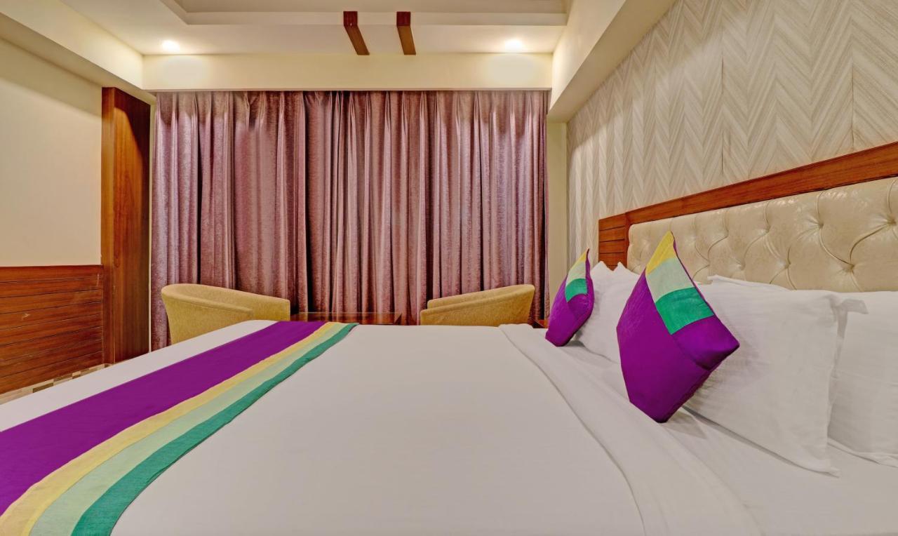 Treebo Premium Pearl Avenue, Ring Road Hotel Dehradun Bagian luar foto